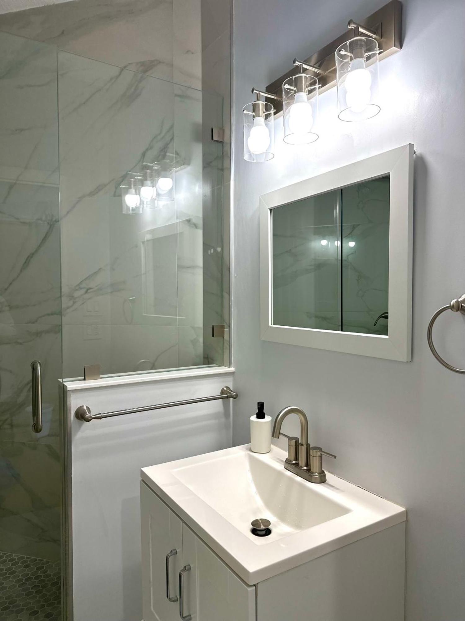 Albatross Condo In Pga Village, 2 Bedroom 1 Bath, A Side Carlton Ngoại thất bức ảnh